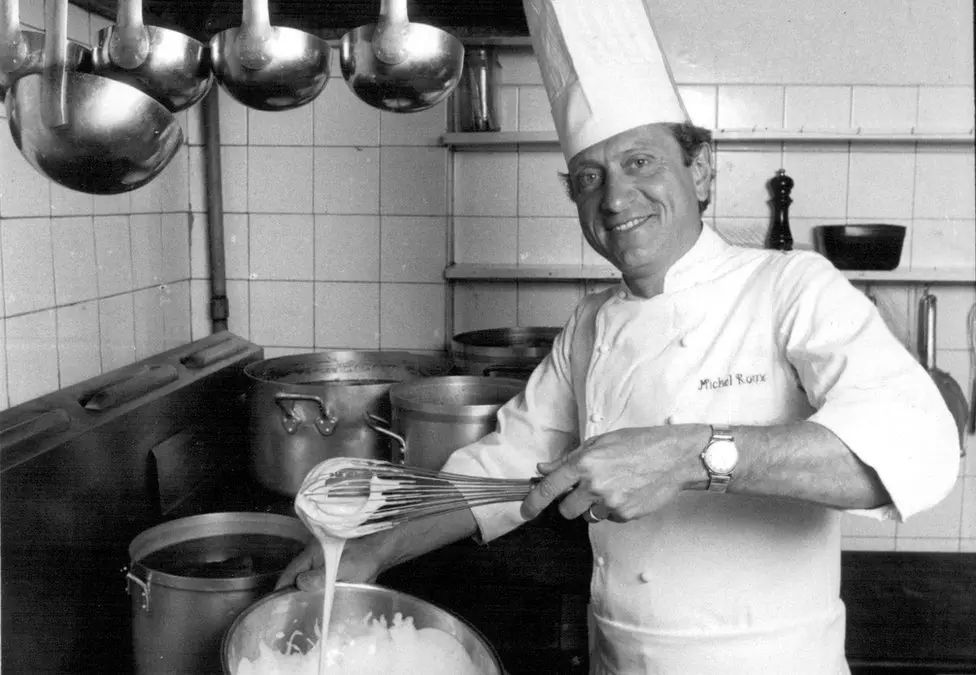 respectsapp's tweet photo. Respects to Michel Roux, who died on this day (11th March) in 2020. A chef and restaurateur, his 'The Gavroche' restaurant became the first restaurant in Britain to achieve 3 Michelin stars. He became a household name through numerous TV and radio appearances. https://t.co/eL6Fe6oJa3
