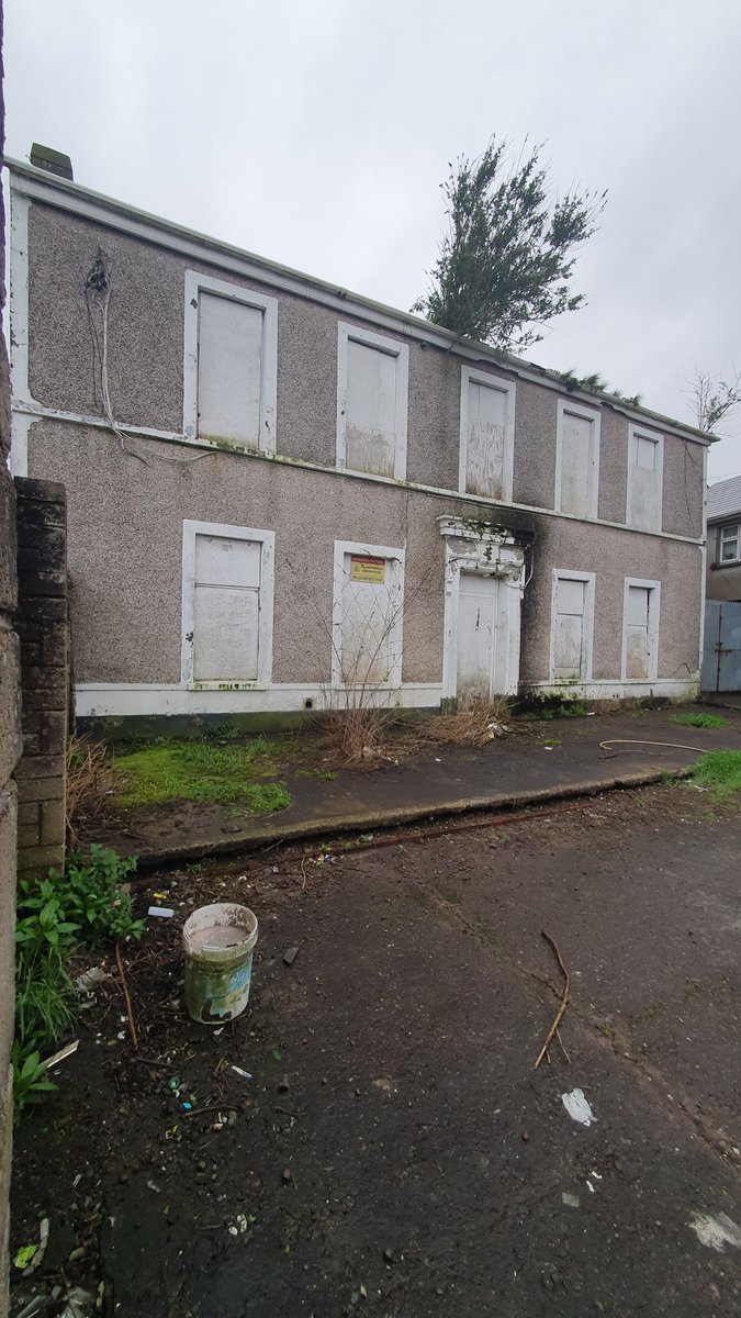 Frank O'Connor tweet media