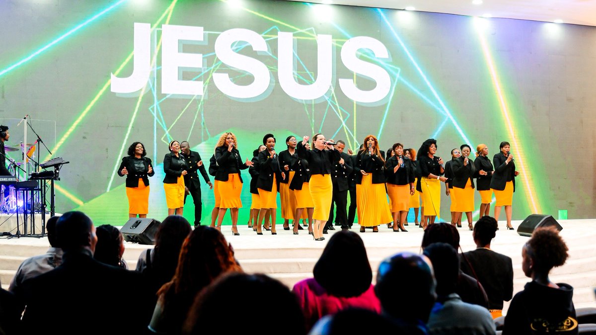 AlphLukau's tweet photo. This is the day the Lord has made; we will rejoice and be glad in it.
Give thanks to the Lord, for He is good.
His mercy endures forever.
Let everything that has breath praise the Lord.
#praiseGod #worshipHim #blessed #SundayService
Youtube link;
https://t.co/ApEupbnwRv