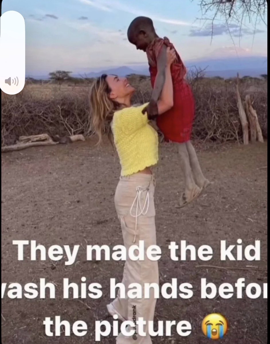 spamming my friends with the new insta voice message update 😍😍😍😍😍👀👀👀👀👀