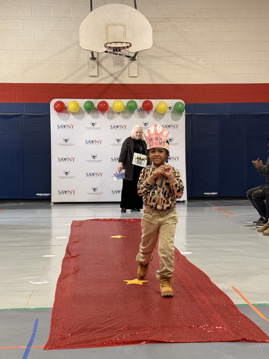 csarochester's tweet photo. 🌟 History came to life at #CSARCS! 🌟
Students dressed as their favorite Movers and Shakers. From leaders &amp; scientists to artists &amp; athletes, #CSARAtoms proudly shared who they represented and why their contributions matter.

@CharterEmpire https://t.co/nANFoKpofK