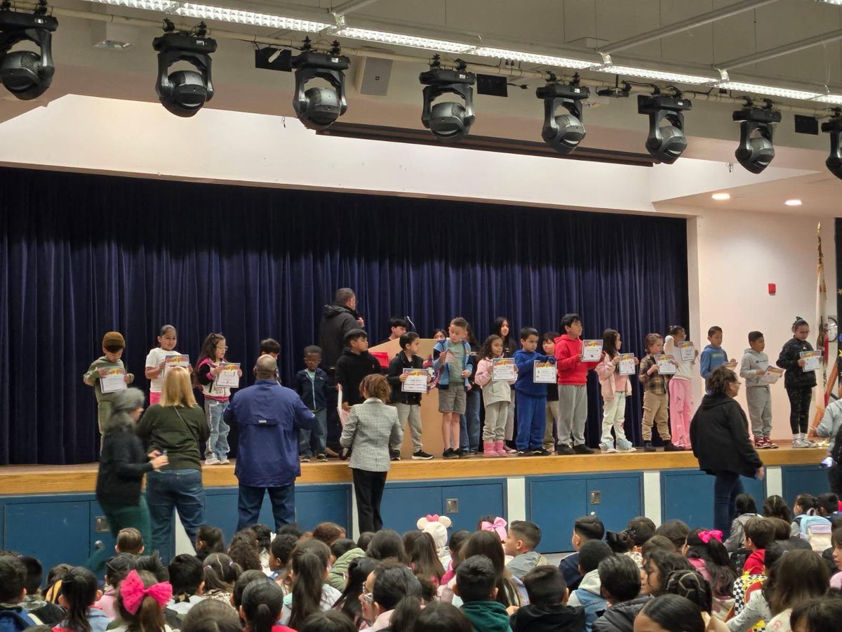 Mendoza Elementary tweet media