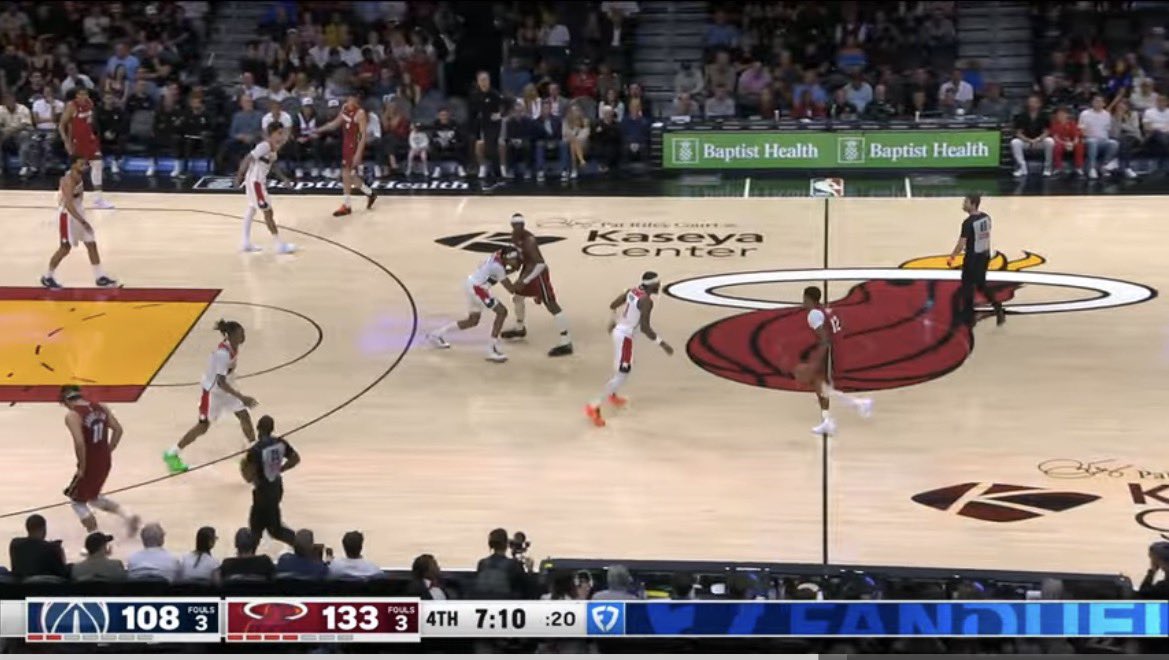 moneymosh tweet media