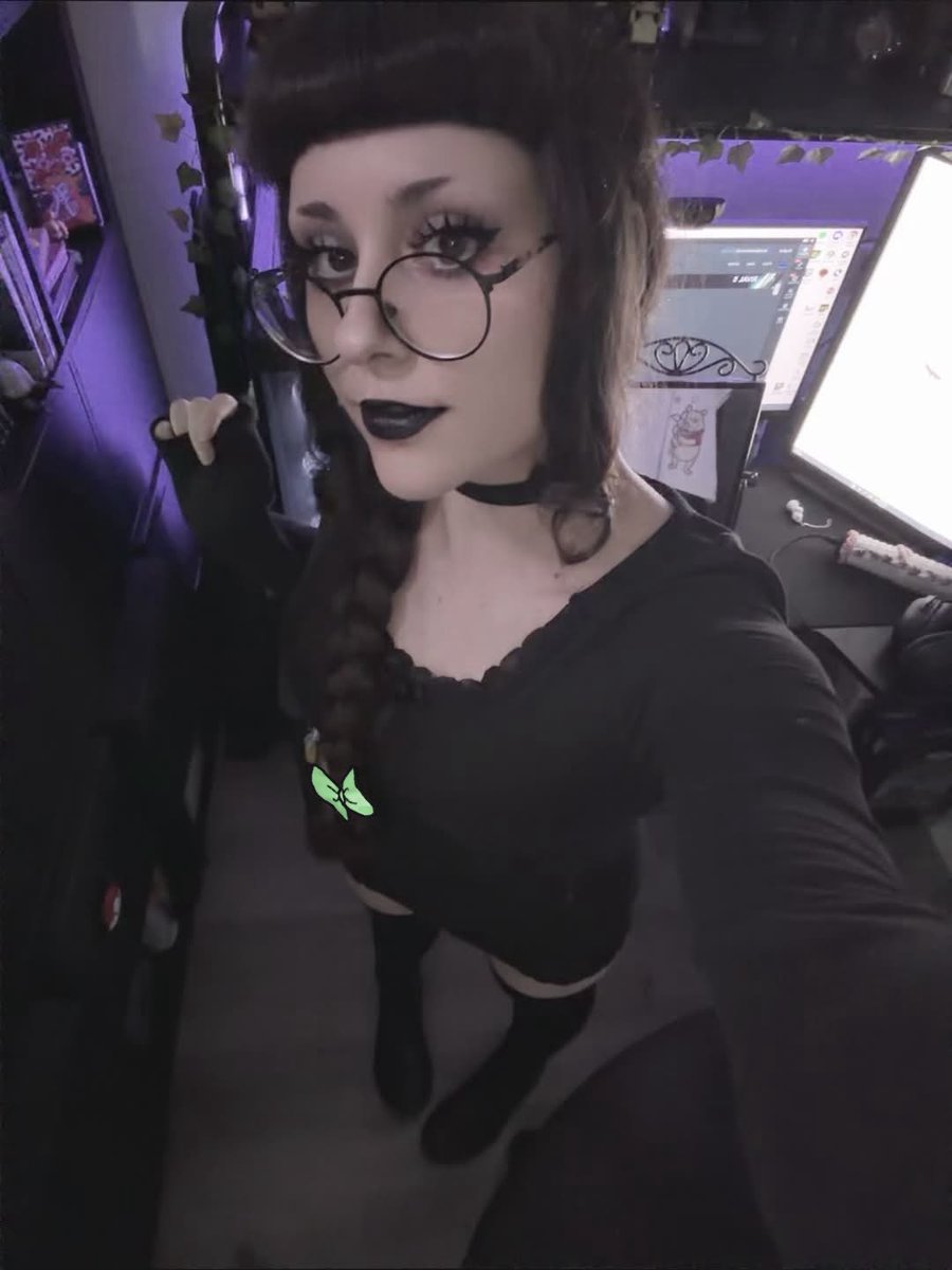 ⊹ ࣪ ˖ Elrendomiel tweet media