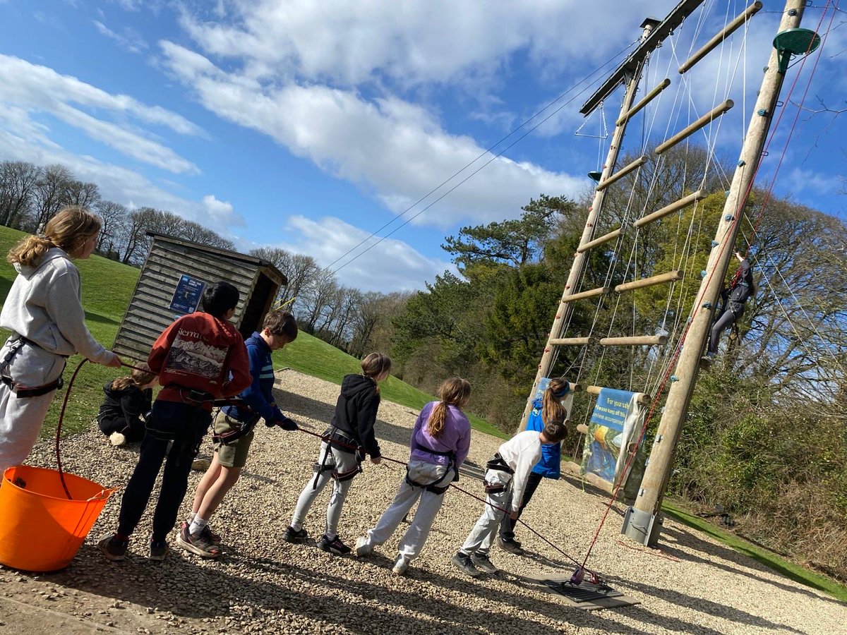 Bledlow Ridge School tweet media