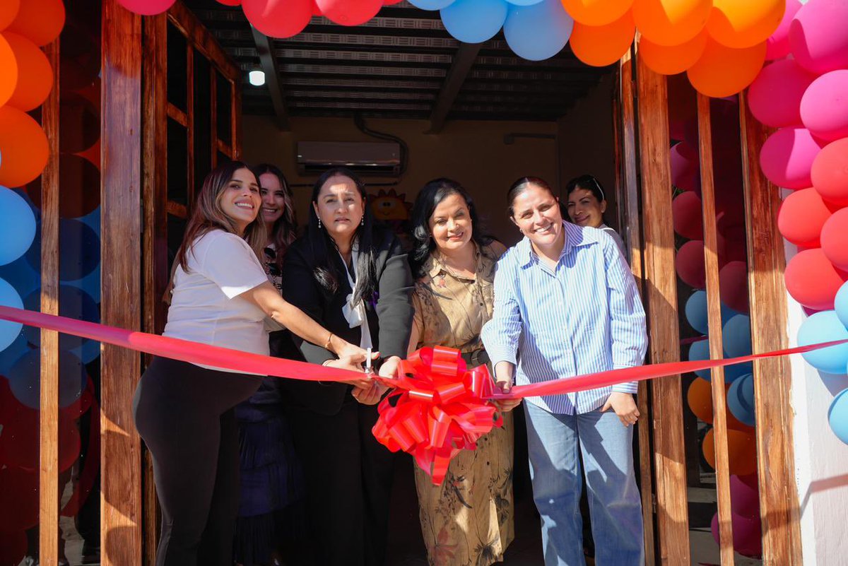PrisFrancoB's tweet photo. En Ameca visitamos la Estancia Infantil “Corazoncitos Mágicos”, un espacio donde 60 niñas y niños reciben cuidado, atención e inclusión para crecer en un entorno seguro y digno. https://t.co/cReFt6TQO7