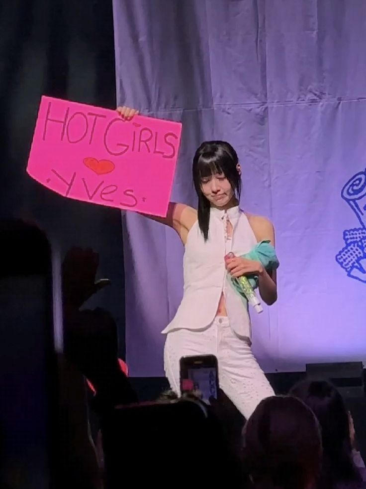 haseul fans ofisial #2016 tweet media