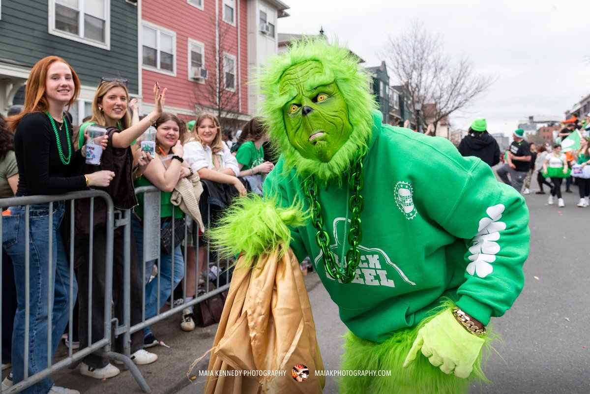 St. Patrick's Day Parade tweet media