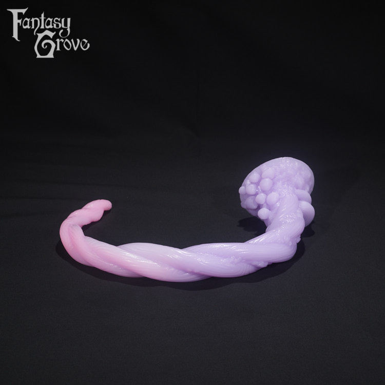 Fantasy Grove tweet media