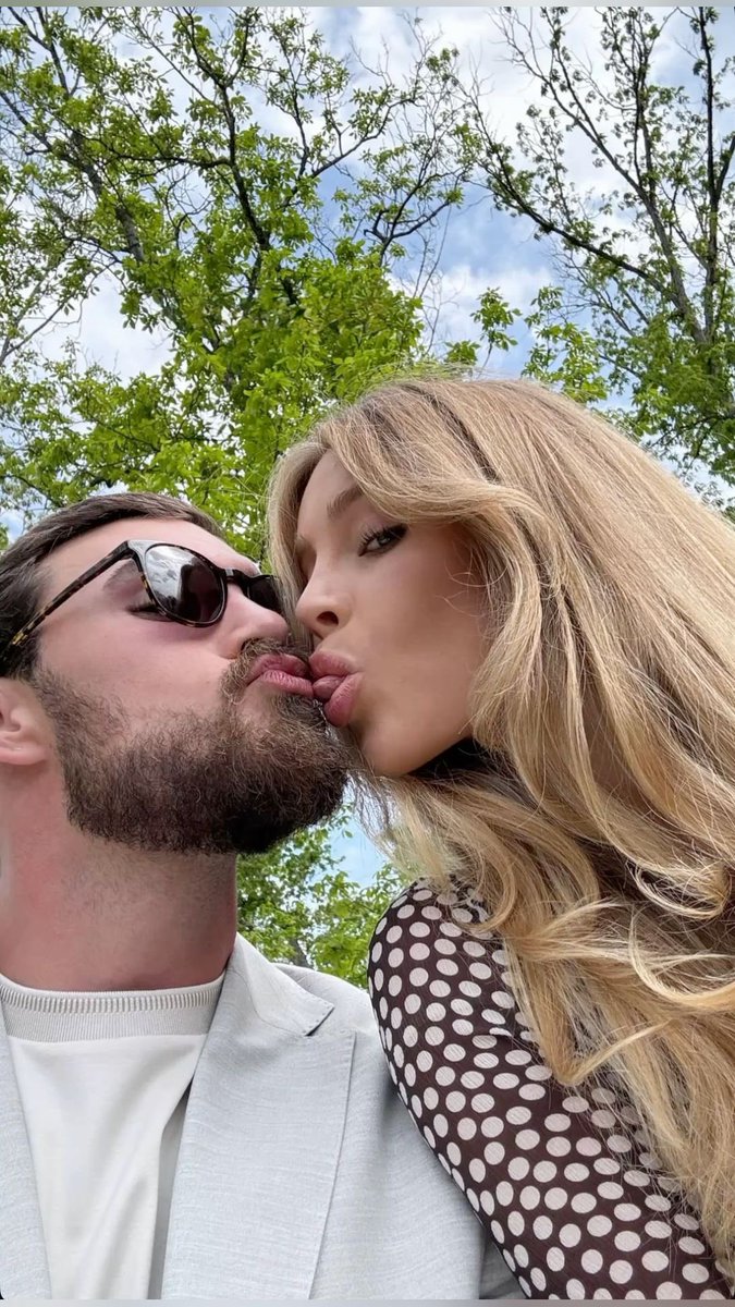 Você é igual piolho não sai da minha cabeça!🤍