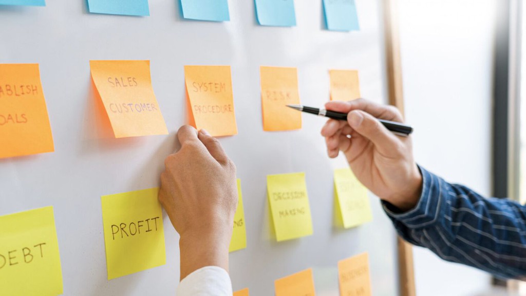 CareerReload tweet media