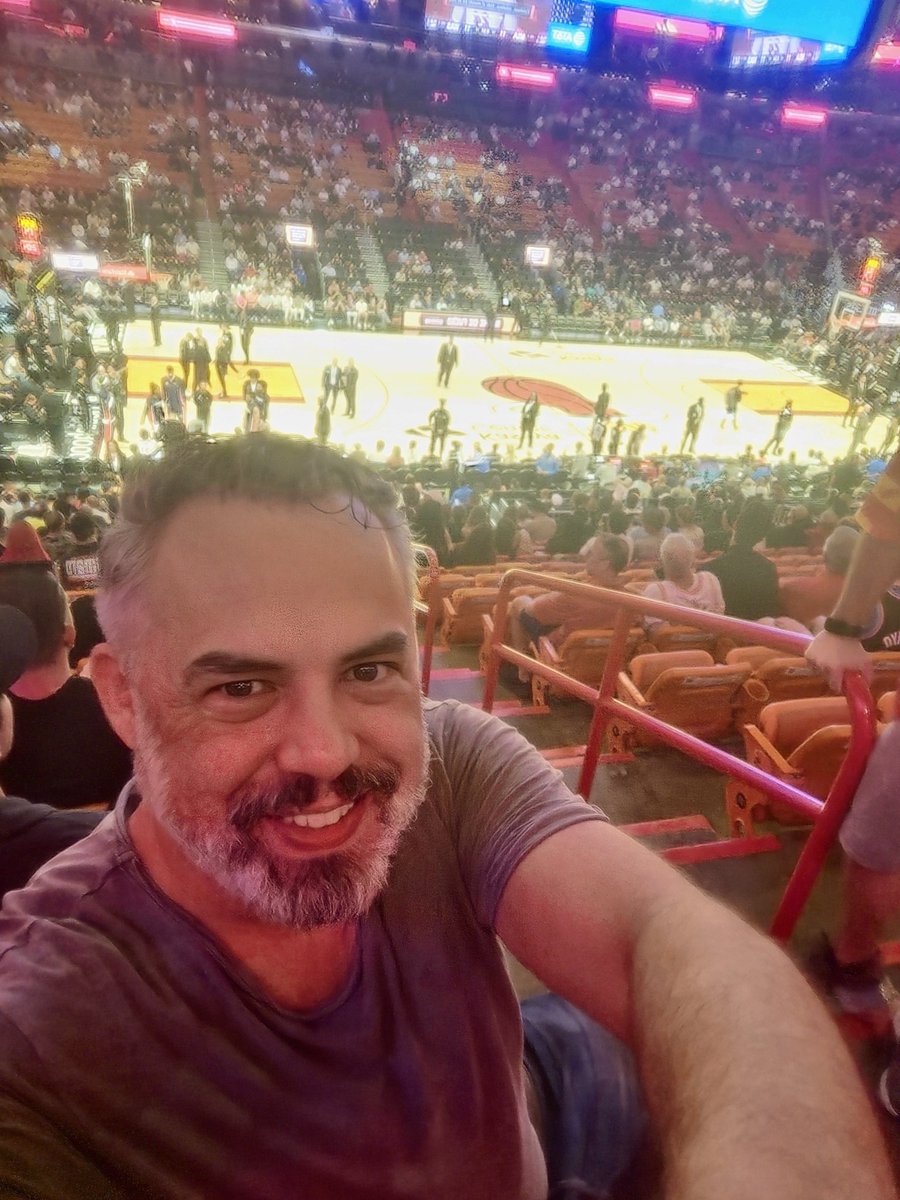 District of Commanders tweet media