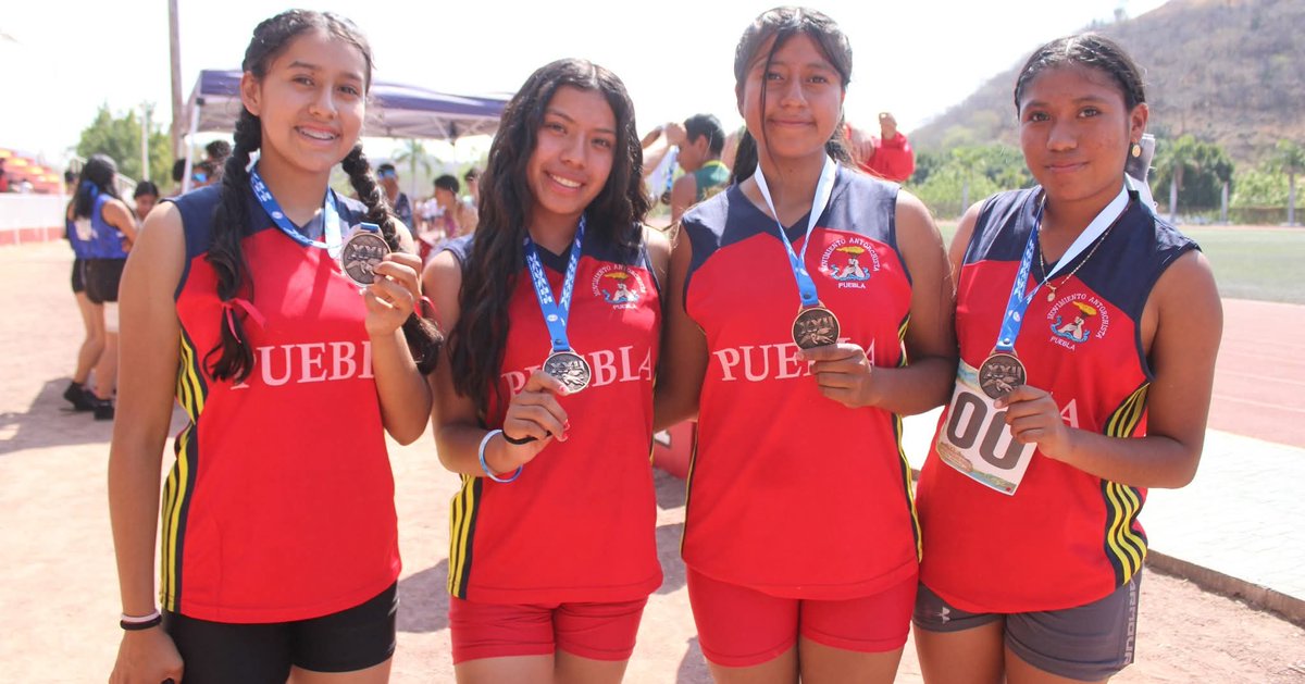 Estudiantes de las escuelas de Tecomatlán triunfan en Espartaqueadas

Tecomatlán, Puebla. Estudiantes de distintas instituciones educativas de Tecomatlán lograron destacados resultados durante la XXII Espartaqueada Deportiva Nacional 2026.