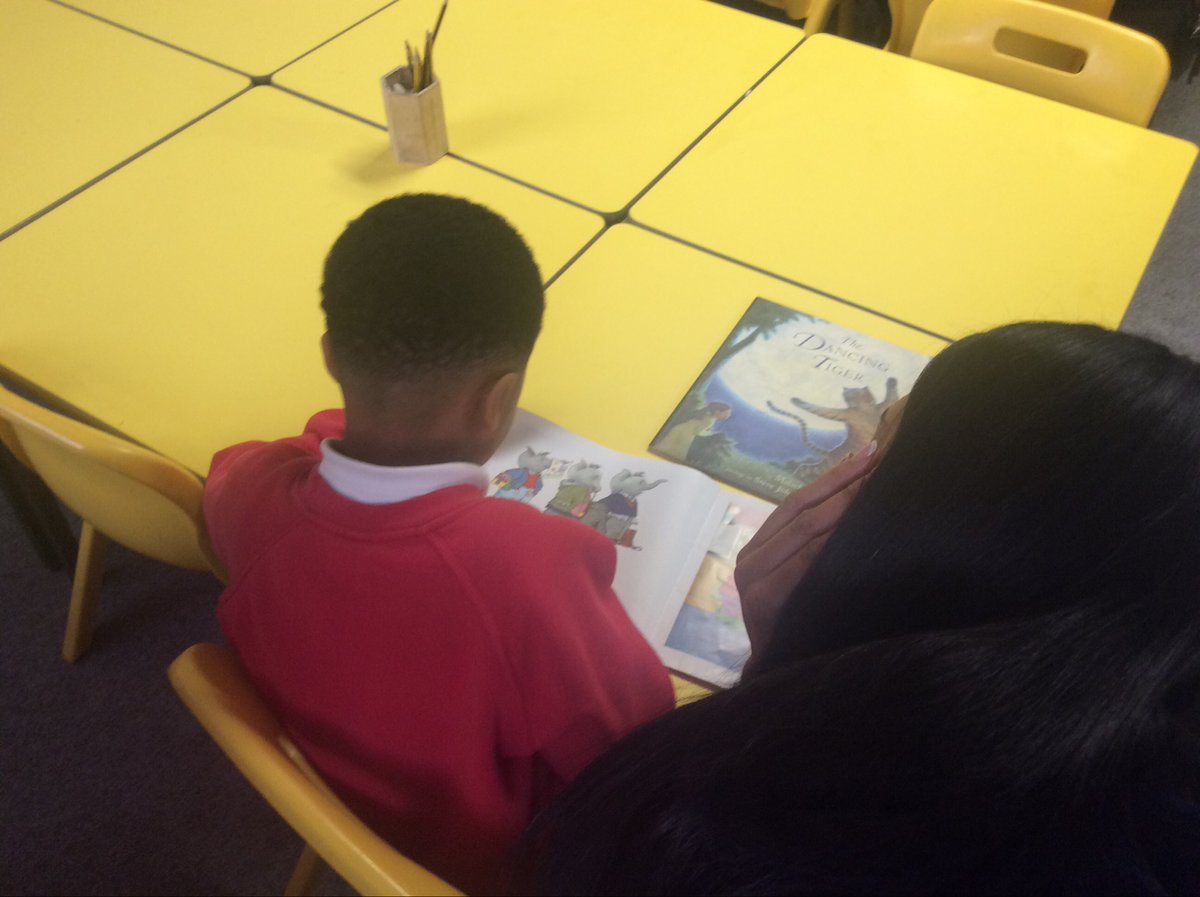 OTCAcademy's tweet photo. Year 1 parents were invited to a reading session this week. The children showed off their phonics skills and had the opportunity to share their favourite book from their classroom selection @FocusTrust1 https://t.co/ZeHfnNqlYM