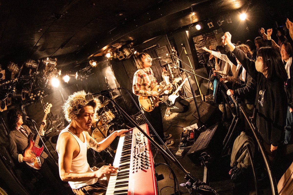 瞬間を切り取る達人、なおみさんのナイスショット　📷 <a href="/logokomoi/">(なおみ)</a>
