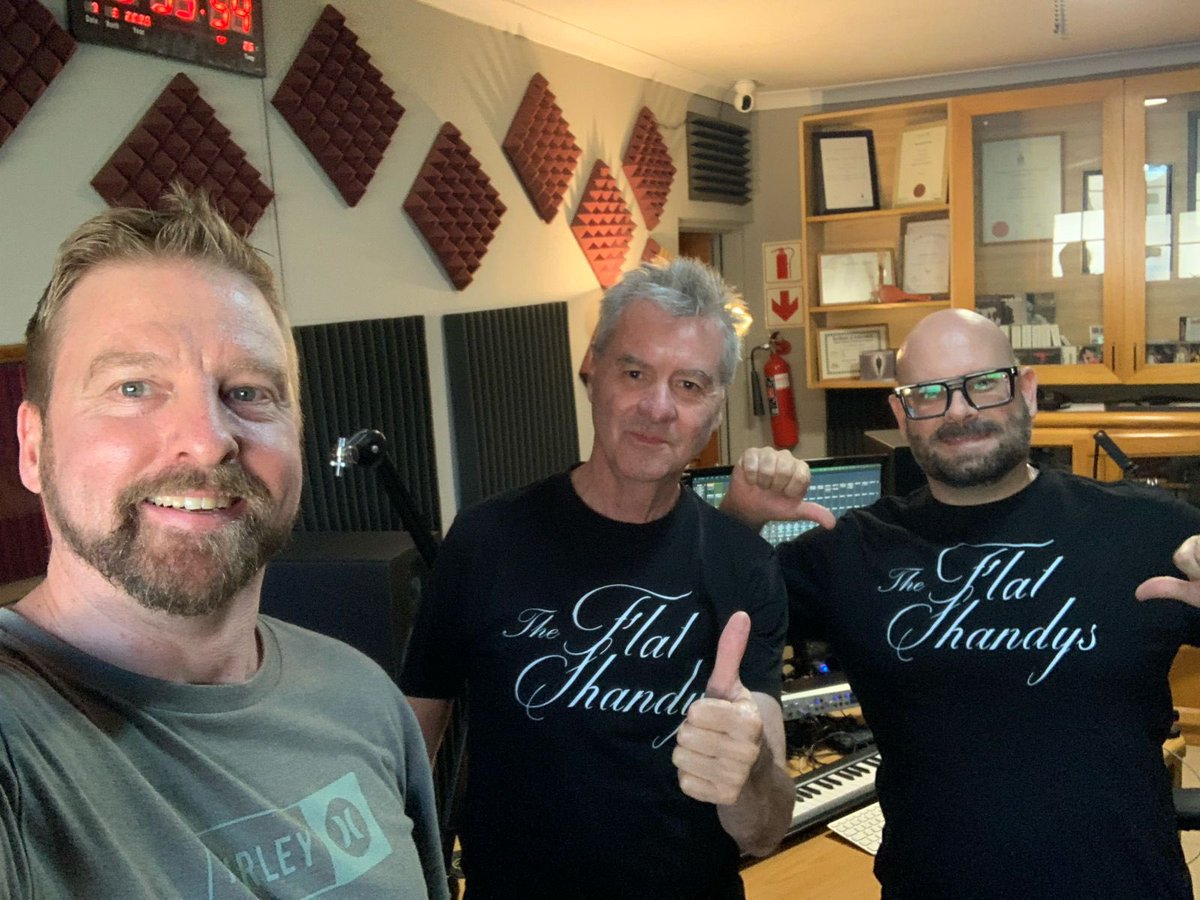 jonathangshaw's tweet photo. Recording drums this weekend for @the_flat_shandys https://t.co/3esOvv3KxY