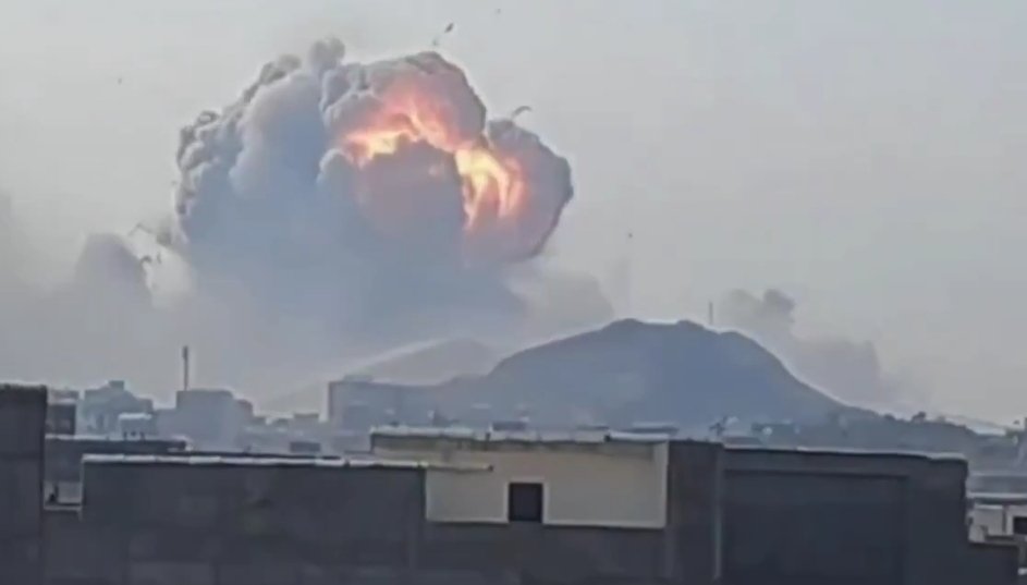 🚨 Breaking: IDF just wiped out Iran's largest cardboard factory. 

Lfg.