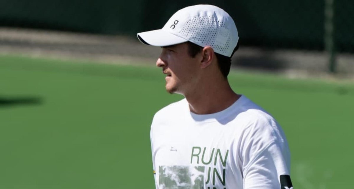 La consapevolezza di Joao Fonseca: "Il mio livello non è distante da Jannik Sinner".
Il talento brasiliano esce sconfitto da Indian Wells, ma si porta a casa tanti aspetti positivi
tennisworlditalia.com/tennis/news/In…
#IntervisteTennis