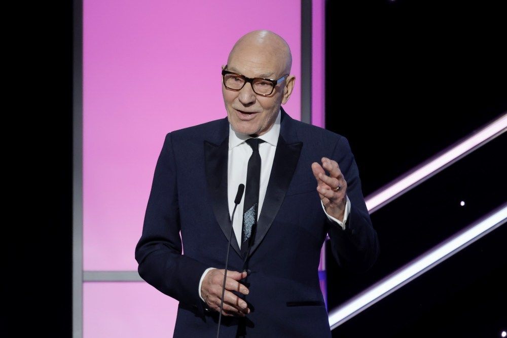 Bardweb.net tweet media