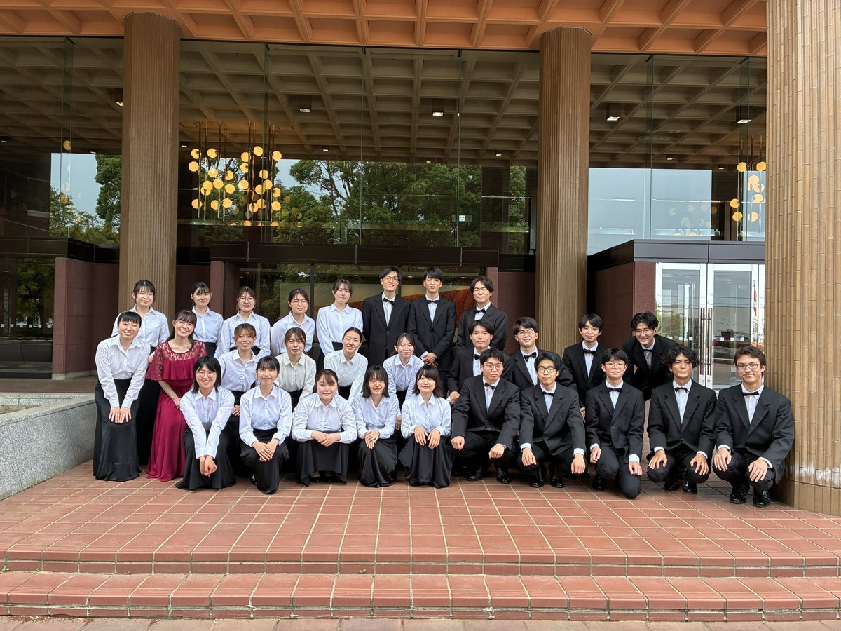 【イベント紹介②】茨城県合唱祭🎶
新入団員が初めて歌うステージです！

今年は6/14(日)に［牛久市中央生涯学習センター］で開催され、県内各地の合唱団が一堂に会します🔥
大きなホールでドキドキいっぱいのステージです💓

＃筑波新歓2026