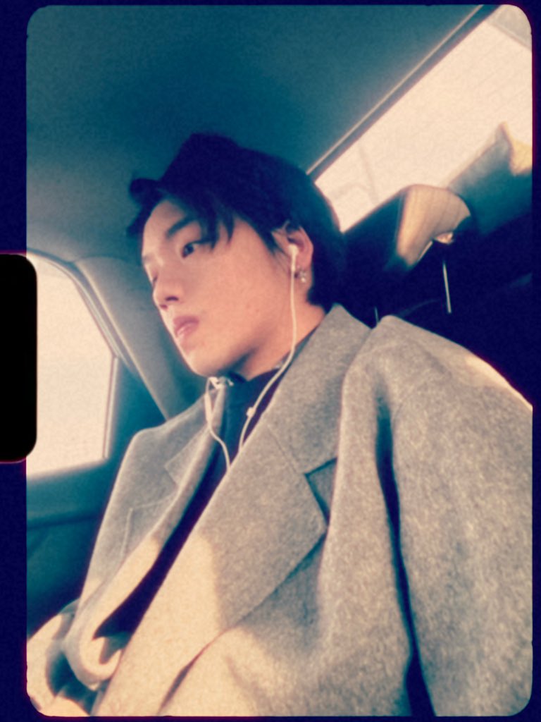 六雪尼 tweet media