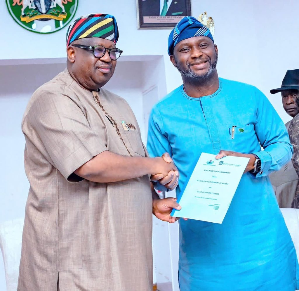 SamirMuham23192's tweet photo. GOVERNOR MUTFWANG SIGNS N4BN MoU WITH BANK OF INDUSTRY TO BOOST MSMEs AND STRENGTHEN LIVELIHOODS IN PLATEAU 

In a strategic move to lift citizens out of poverty and stimulate economic growth, the Governor of Plateau State, His Excellency, Barr. Caleb Manasseh Mutfwang, has signed a Memorandum of Understanding (MoU) with the Bank of Industry (BOI) to establish a ₦4 billion matching fund, aimed at strengthening Micro, Small and Medium Enterprises (MSMEs) across the state.

The agreement, signed at the Old Government House, Rayfield in Jos, provides for a joint contribution of ₦2 billion each by the Plateau State Government and BOI. The fund is designed to provide affordable financing to small businesses and stimulate economic activities across the 17 Local Government Areas of the state.

Signing on behalf of the state government, Governor Mutfwang described the initiative as a targeted intervention to expand livelihood opportunities, promote enterprise development, and reduce poverty, particularly among women and youths.

“This is a significant milestone in our efforts to build a resilient and inclusive economy that aligns with the vision of Mr. President to grow Nigeria into a one-trillion-dollar economy,” the governor said, referencing the economic agenda of Bola Ahmed Tinubu.

“Plateau State has significant potential and will continue to contribute meaningfully to the growth and development of the national economy.”
Governor Mutfwang explained that the fund would provide affordable financing for equipment acquisition and working capital, enabling businesses to expand operations, create jobs, and strengthen local value chains.

He added that the initiative would serve as seed capital capable of generating sustainable economic returns and driving entrepreneurship across the state.

“We want to increase Plateau State’s contribution to the national GDP, and the most effective way to achieve this is by stimulating business growth,” he stated.

“We will identify innovative and enterprising businesses across the state, with particular focus on women and young people, ensuring that no part of Plateau is left behind.”

Speaking during the signing ceremony, the Managing Director of the Bank of Industry, Olasupo Olusi, commended the governor for what he described as a visionary initiative aimed at empowering entrepreneurs and fostering sustainable economic development.

Olusi explained that the partnership would not only provide funding but also offer training and capacity-building programmes for beneficiaries through accredited Entrepreneurship Development Centres, ensuring that MSMEs are equipped with the necessary skills to grow and remain competitive.

According to him, the BOI–PLSG Matching Fund is designed to expand access to affordable, long-term financing for MSMEs operating across Plateau State.

He further highlighted key features of the fund, noting that it will:
Provide single-digit interest rate financing to eligible businesses
Support both equipment acquisition and working capital needs
Offer a maximum loan of ₦100 million per beneficiary; Provide a loan tenor of up to five years, include a moratorium period of up to 12 months after disbursement.

Mr. Olusi added that the collaboration between BOI and the Plateau State Government will strengthen the state’s business environment, stimulate job creation, deepen local value chains, and unlock sustainable growth opportunities for MSMEs across the state.

Gyang Bere
Director of Press and Public Affairs
to the Executive Governor of Plateau State
March 11, 2026