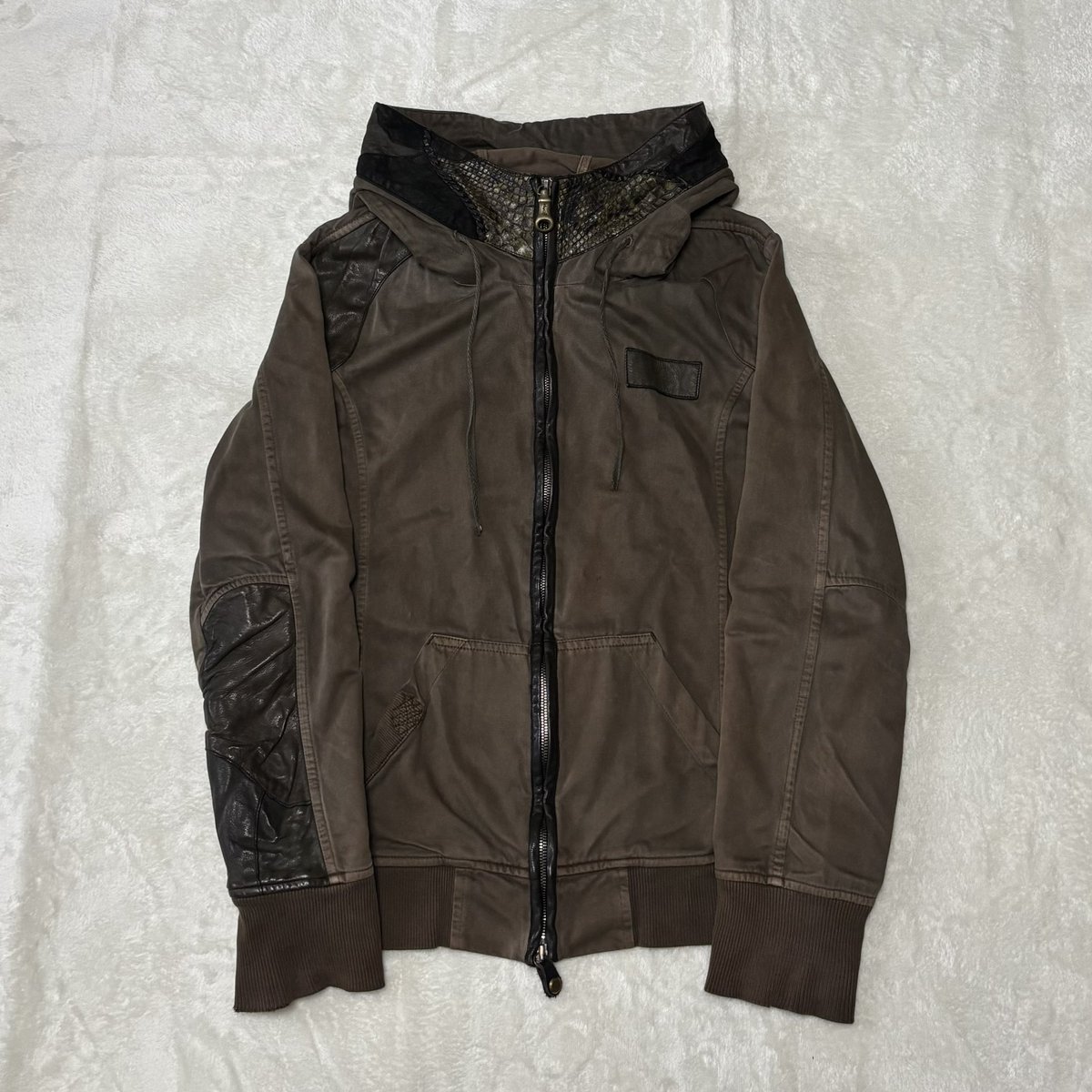 thatrustedpiece's tweet photo. 00s Kyoji Maruyama https://t.co/cRRUCU1SZ0