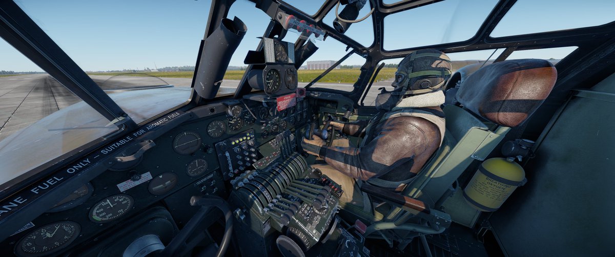 cicada_WT's tweet photo. B-24のコックピット！完成してる
#WarThunder #Devserver https://t.co/MThPefQGoM