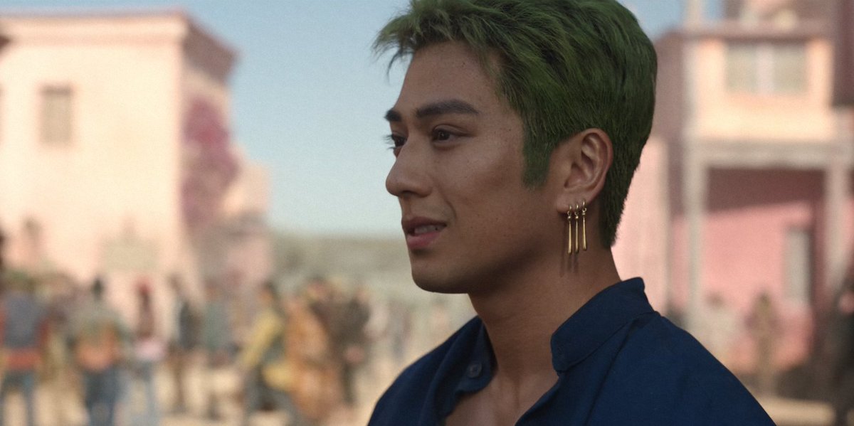 rue 𖤐 tweet media