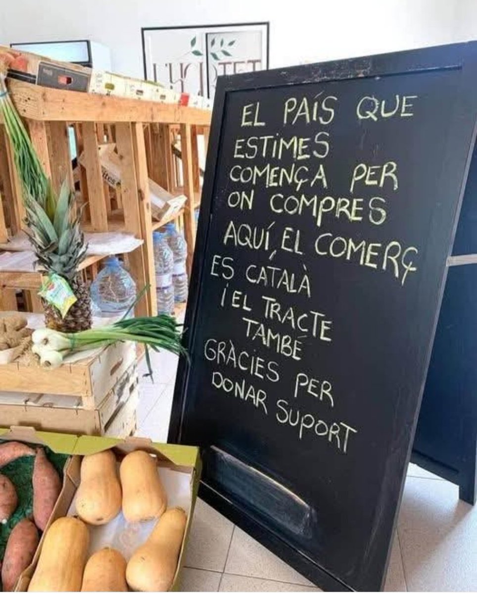 maneltec's tweet photo. #HolaLleida_CAT 🤠
#CaminantPerLleida🚶
#Lleidatà_i_Català 🥂
#SócDel_27_7_57 🤗
#OrgullBordeus 💪
#Denunciar 😵‍💫
#Valorar 🤩 
#ComerçDeProximitat 😜
#ComerçDeBarri 😍
#Desídia_i_eixadesa
🗣️ #SalvemCATalunYa 💪
💙 #SalvemElCATalà 👅 
#JoEsticAmbTu 👌 
@CatalunyaAC ✨ https://t.co/U7KMCZ8PTc