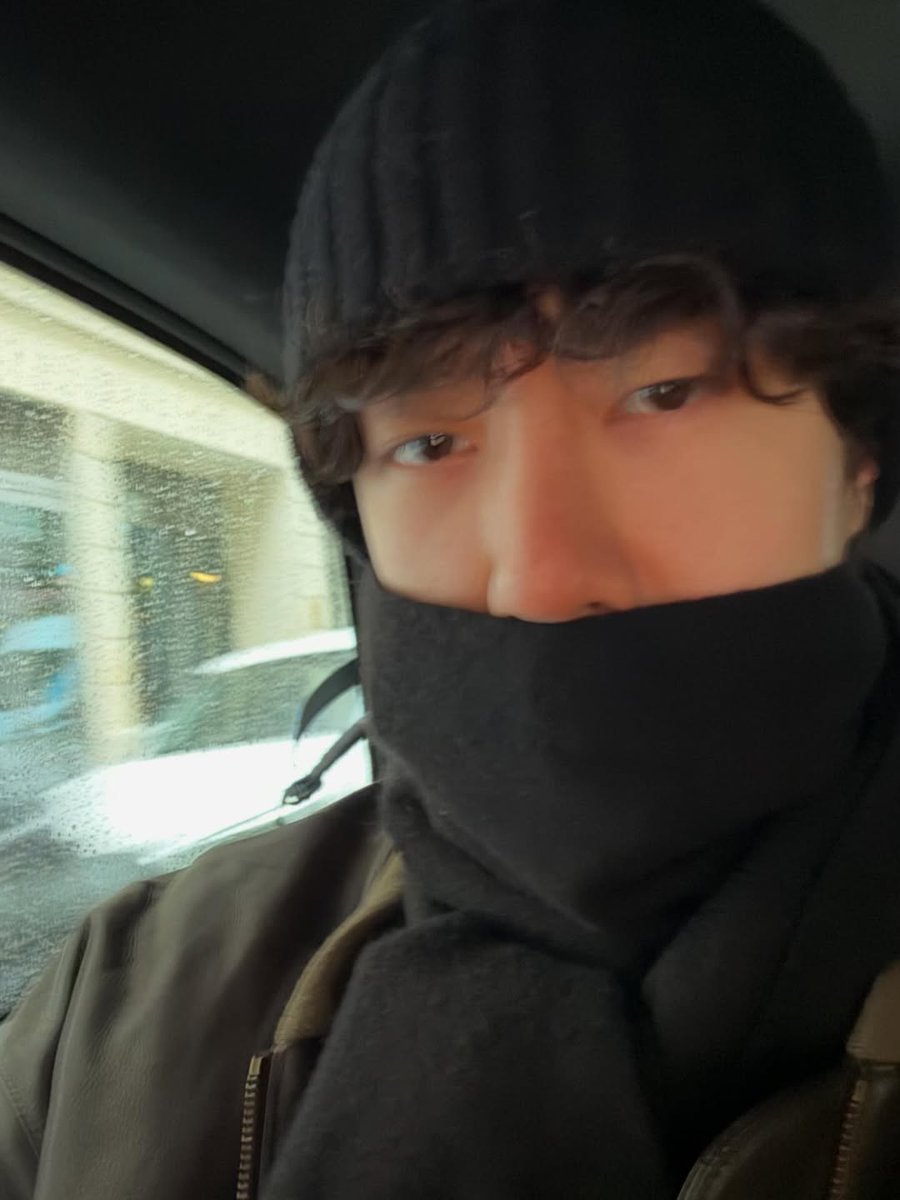 Tk25_Yb5Dt10's tweet photo. 260311 Yibo IG Update

น้องป๋อมาาาา น่ารักมากก https://t.co/UY3GrWZgE1
