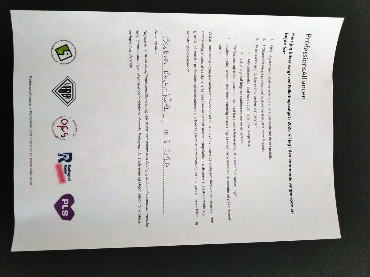 Profstuderende's tweet photo. I samarbejde med en række ungdomsfagforeninger har vi nu lanceret #Profalliance. Nu har de jordemoderstuderende også ønsket at være med på projektet! 🔥 @RosaLundEl med flere har allerede skrevet under 💪 #Glemikkeos #FV2026 https://t.co/tNrhUM2zmt