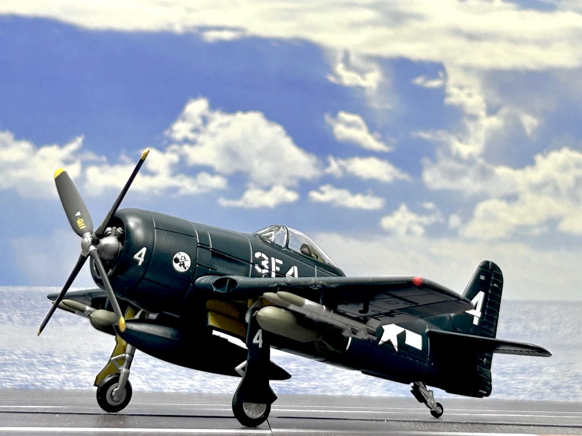Sq3YB4gNjsd9OqL's tweet photo. ゼロ戦のライバル機 ？？？
#第二次世界大戦アメリカ海軍機コレクション 
#F8F #ベアキャット # Bearcat
#スカイマックス SkyMax
#ダイキャストモデル https://t.co/CClhPCaWdg
