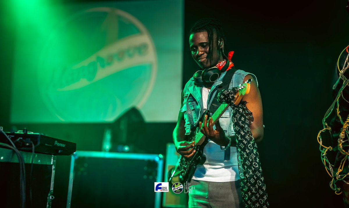 Up High Lab tweet media