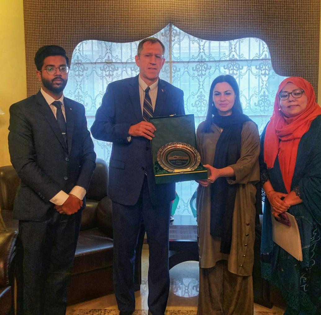 Committees of NA tweet media