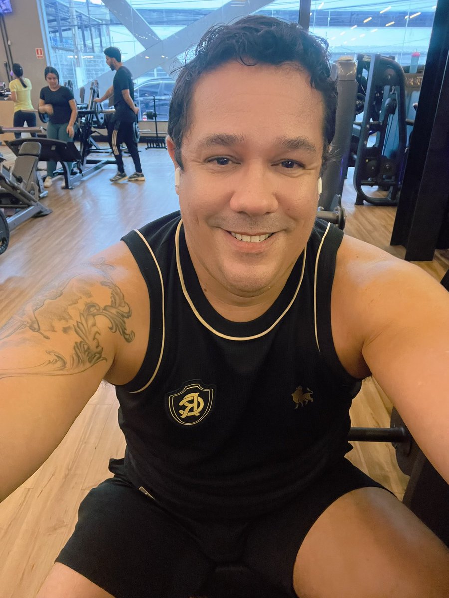 bregasaudade's tweet photo. Tá pago 💪🏻🥹✨ #Bomdia #Bluefit #Belém #Gym https://t.co/MoZRutuO1O