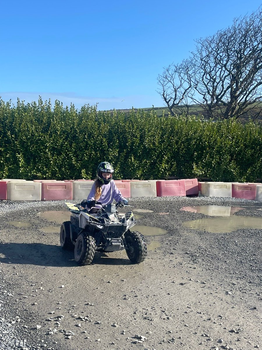 St.Brides Primary tweet media