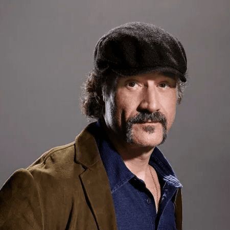 Happy birthday to Elias Koteas, born on this day in Montreal!
Best known for his role as Alvin Olinsky in the Chicago TV franchise, he has also appeared in The Thin Red Line, The Curious Case of Benjamin Button, Shutter Island and Teenage Mutant Ninja Turtles as Casey Jones.