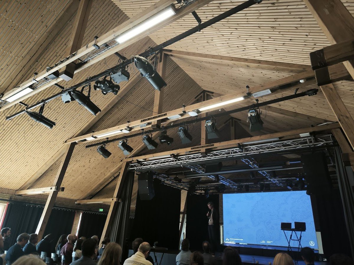 AndresKarjus's tweet image. #DHNB2026 Digital Humanities in the Nordics and Baltics conference starts in Aarhus, Denmark; intro from local organizers + first plenary by @FolgertK &amp;amp; @Mike_Kestemont  on using the unseen species model for several interesting historical case studies.
#DHNB #DH