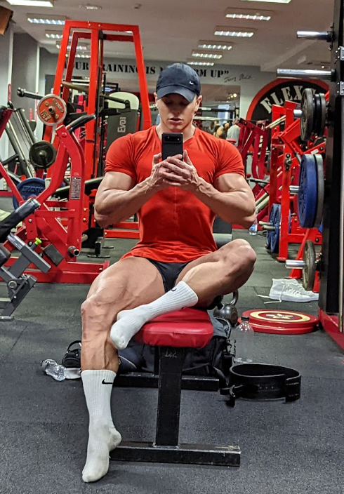 Pro bodybuilder experience tweet media