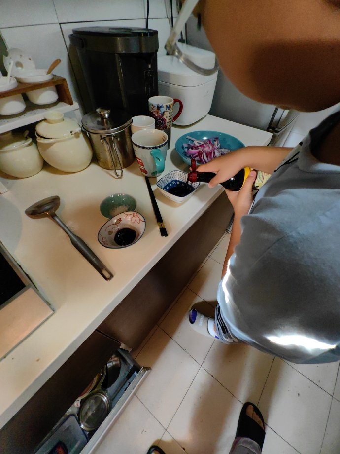 Ankitka89230693's tweet photo. "Today’s tiny win: We baked cookies together—flour everywhere, giggles louder than the oven timer.  #ParentingMoments #TinyJoy" https://t.co/IvRJwPmqii