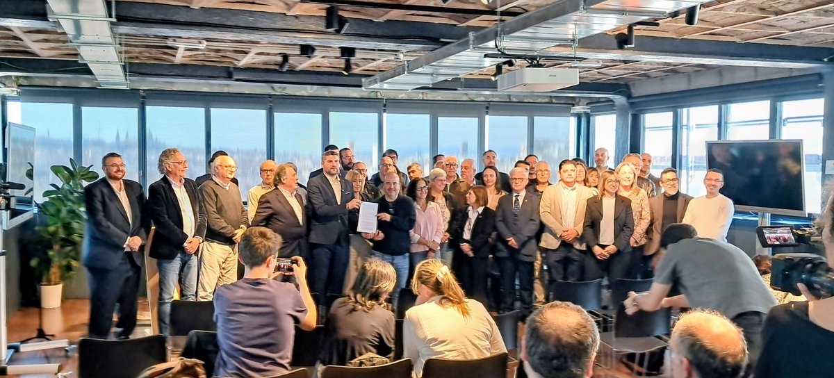 𝕄𝕒𝕣𝕔 𝕊𝕒𝕟𝕘𝕝𝕒𝕤 tweet media