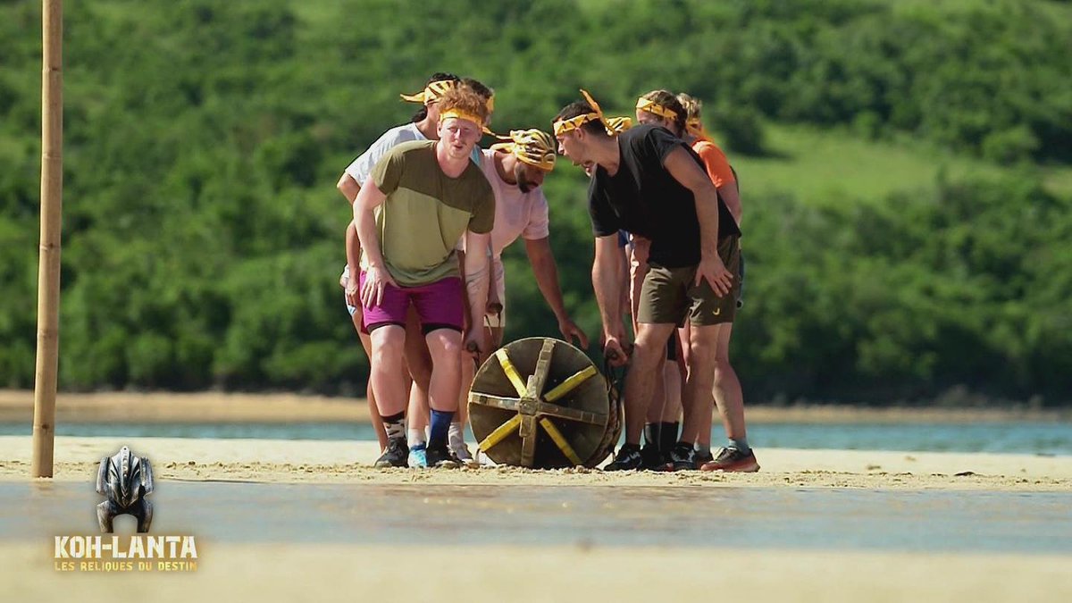 NEWS TV RÉAL tweet media