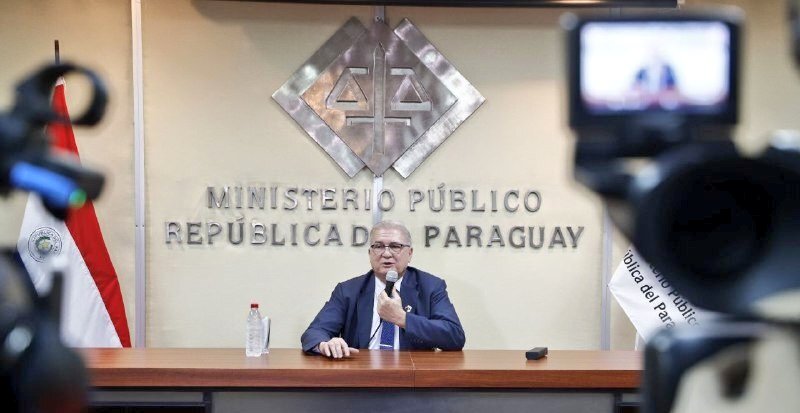 House of Cards Py🇵🇾 tweet media