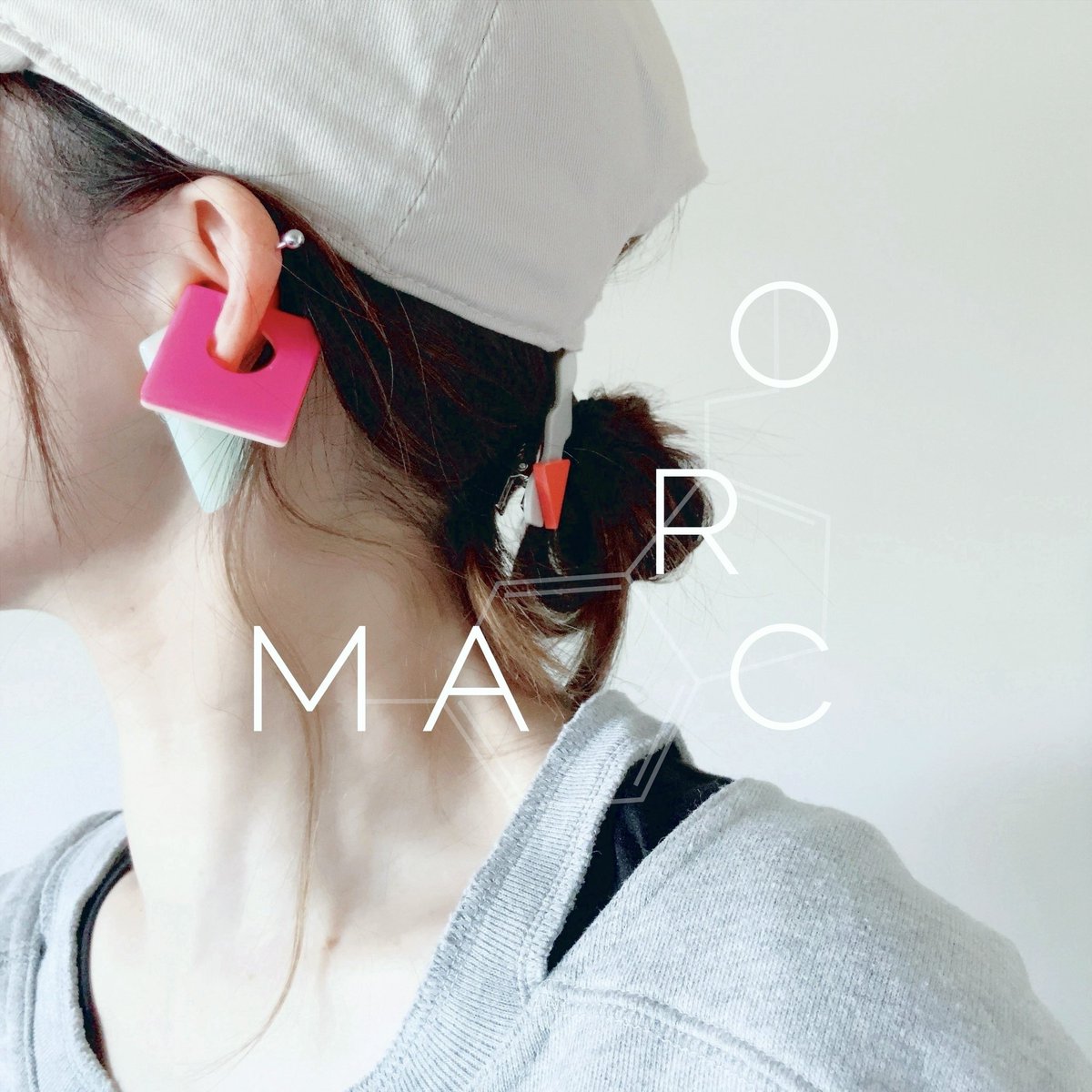 M A C R O✍︎︎ Acrylic geometric accessories tweet media