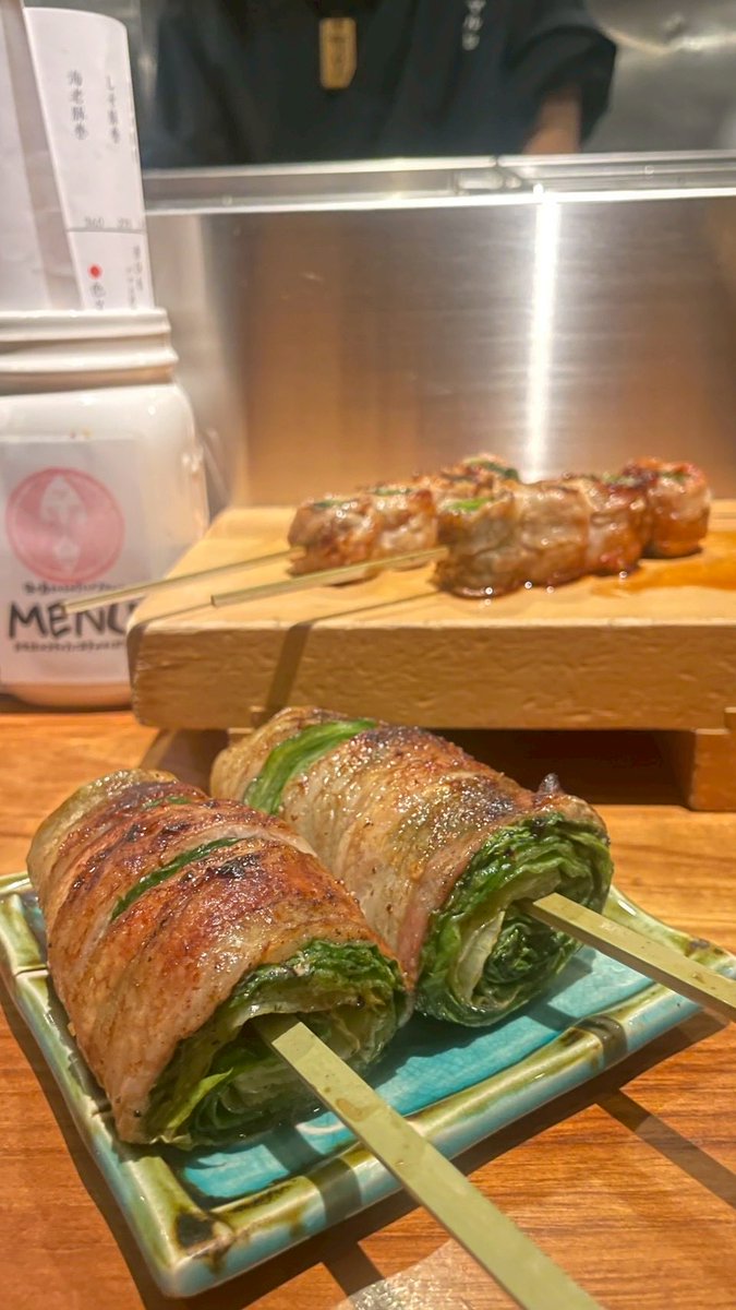 engineer_joshi's tweet photo. 名古屋の野菜巻きが人気な焼き鳥屋さんへ🙋‍♀️🌸
たくさん飲んで、たくさん食べたのに、不思議と重たくない🙂‍↕️🥦
プライベートのBBQとかでもつくってみたいなぁ、レタス巻き🤤💓💓

#エンジニア #エンジニア女子 #エンジニアと繋がりたい #エンジニア転職 #it転職 #エンジニアあるある https://t.co/7thERxTAcP