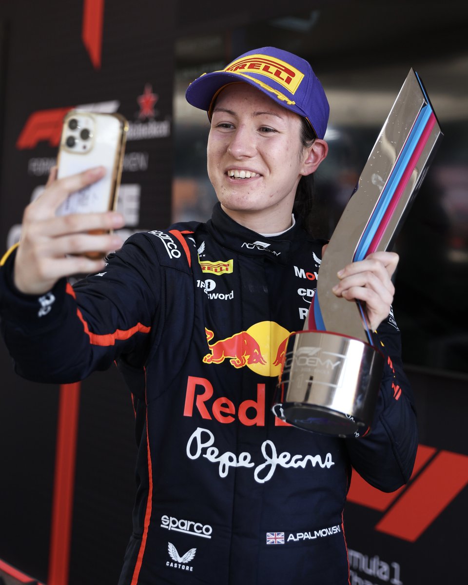 redbullracing's tweet image. Reminder, it's the first @f1academy race of the season this weekend 🤩

Got good memories from last year 💪

#F1Academy || #ChineseGP 🇨🇳