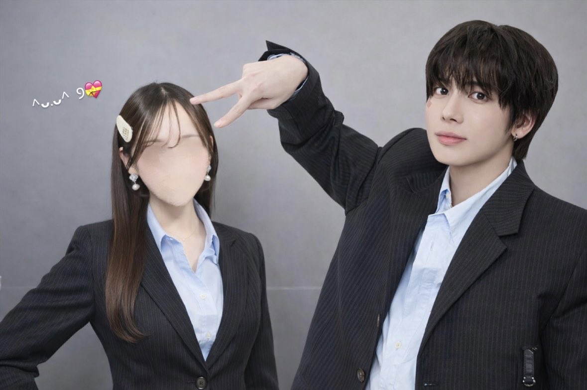 𝑻 ❤︎ tweet media