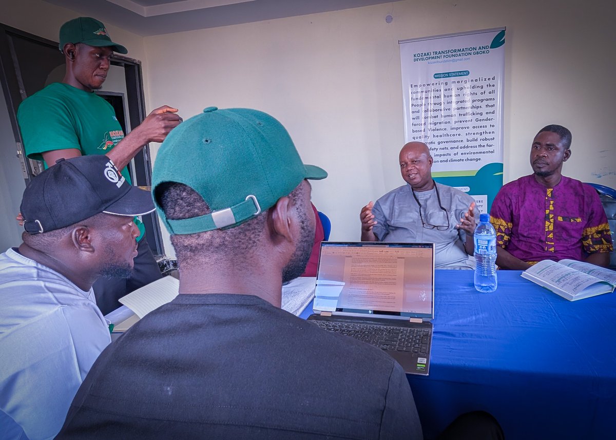 Centre LSD tweet media