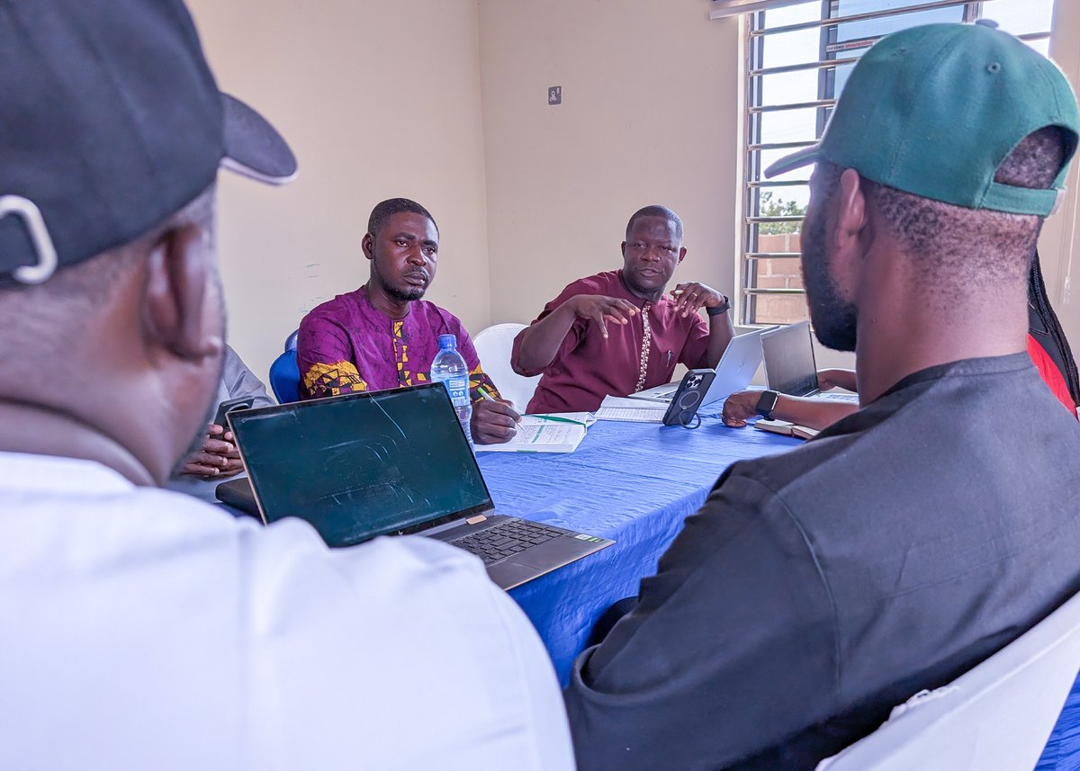 Centre LSD tweet media